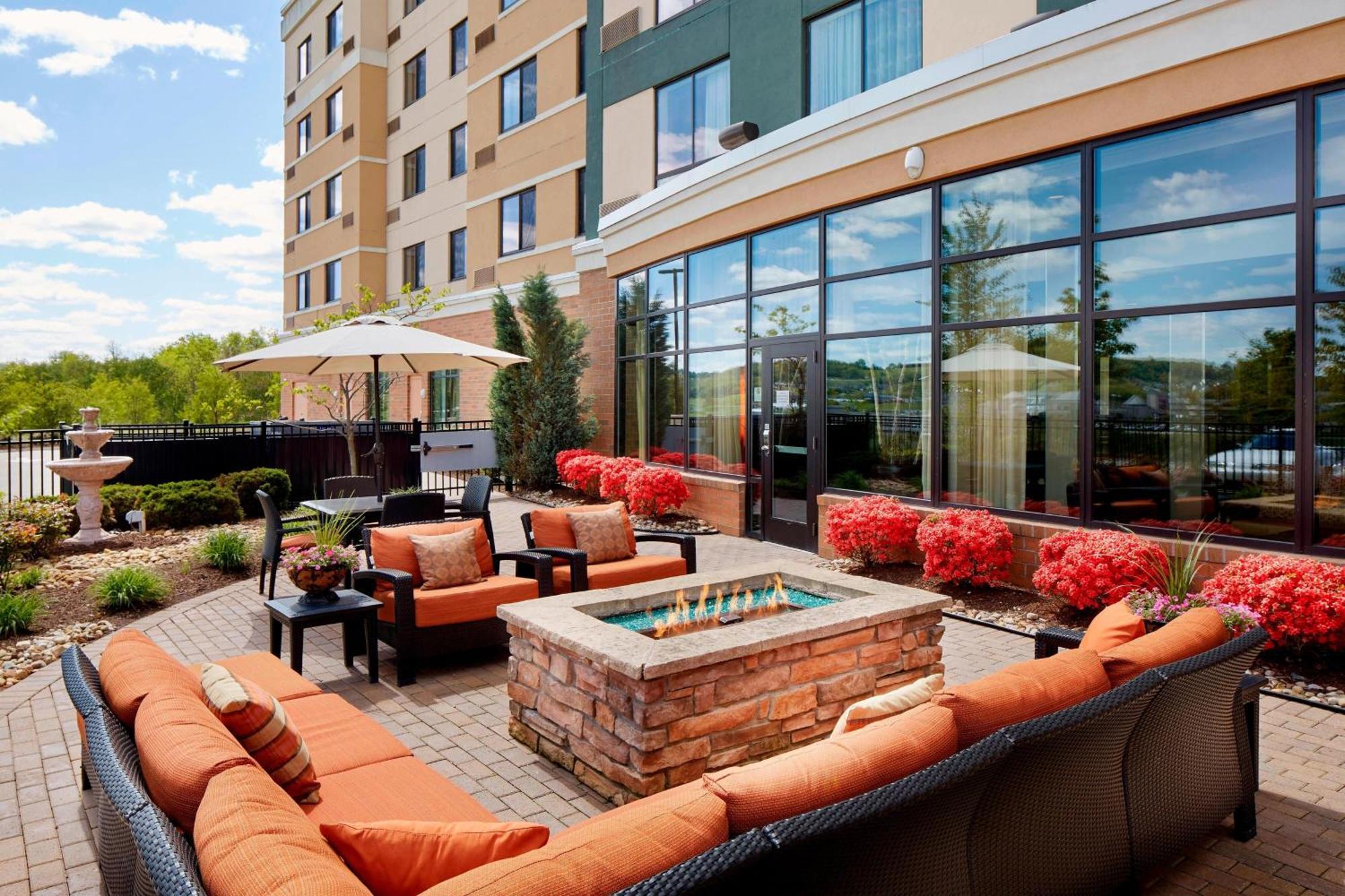 Hotel Courtyard By Marriott Pittsburgh Meadow Lands