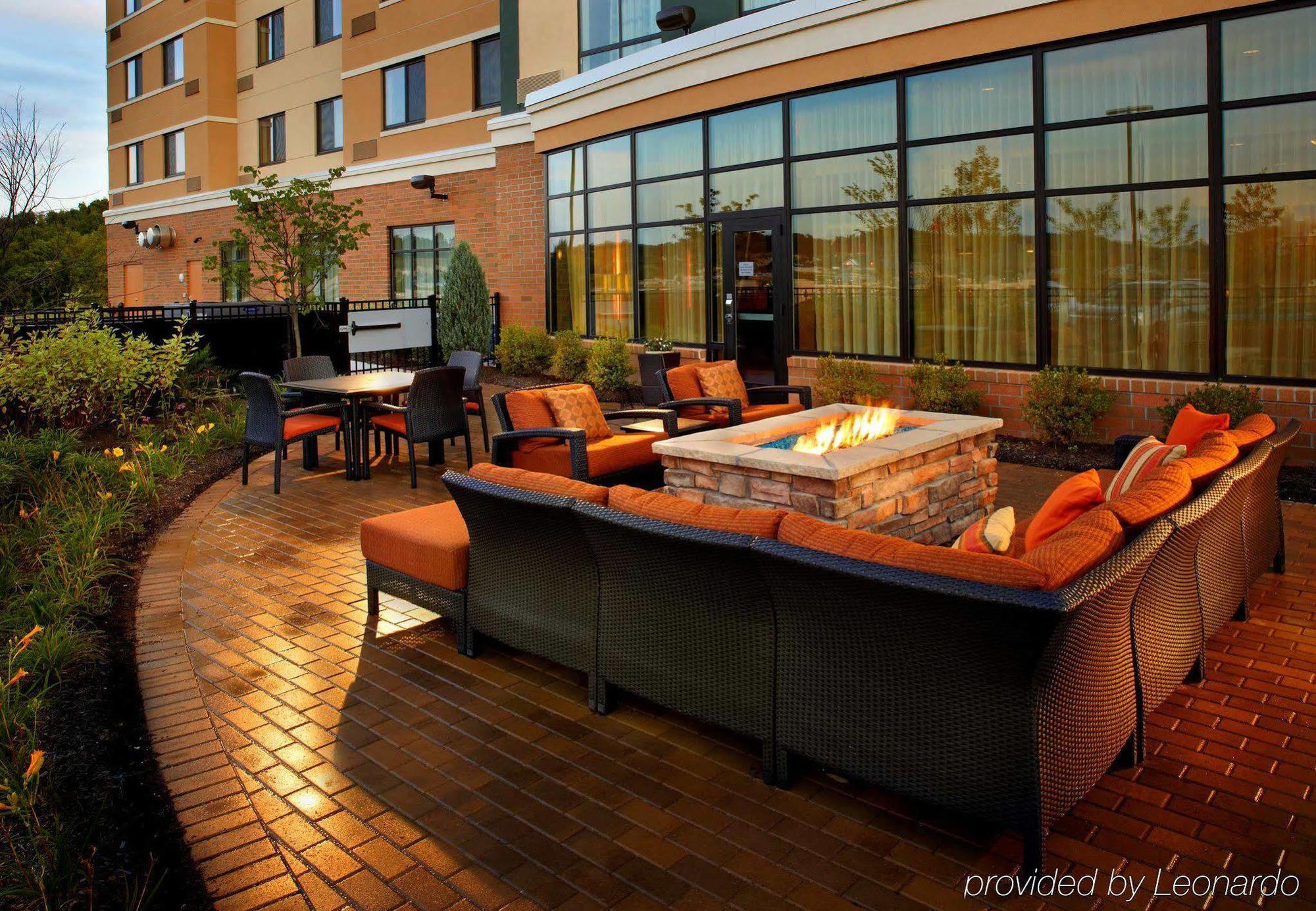 Courtyard By Marriott Pittsburgh Meadow Lands 3* Washington
