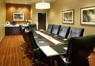 Courtyard By Marriott Pittsburgh Meadow Lands 3*