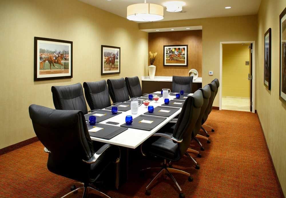 Hotel Courtyard By Marriott Pittsburgh Meadow Lands 3*